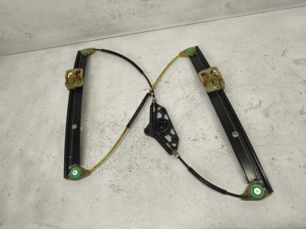 MÉCANISME DE LÈVE-VITRE AVANT DROIT SKODA - Vue 1